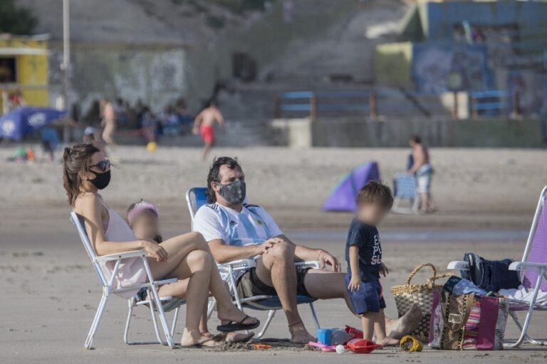 Con respuestas directas por WhatsApp, Río Negro reforzó el asesoramiento a turistas