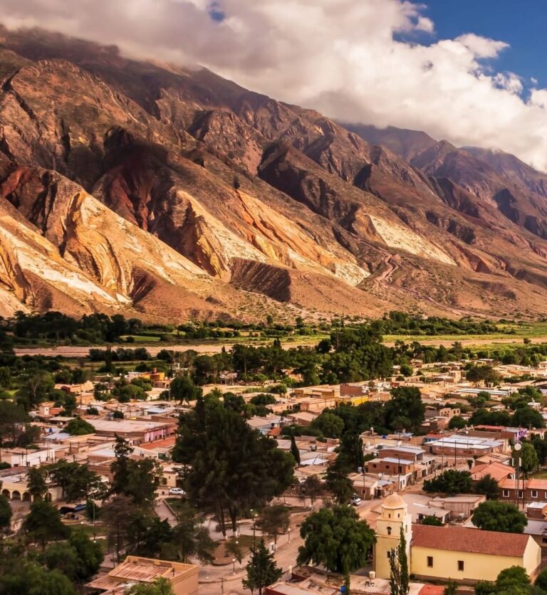 The «Paleta del Pintor» charms of the Quebrada de Humahuaca