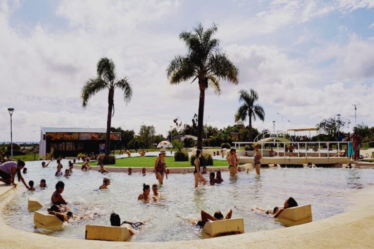 Entre Ríos recibió 175 mil turistas por el feriado largo<br />
<b>Deprecated</b>: strip_tags(): Passing null to parameter #1 ($string) of type string is deprecated in <b>/var/www/wp-content/themes/Newspaper/loop-single.php</b> on line <b>64</b><br />
Entre Ríos recibió 175 mil turistas por el feriado largo