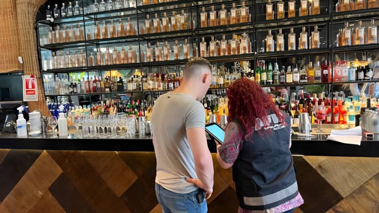 La AFIP detectó 82% de empleo informal en cervecerías