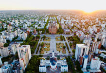 Llega a La PLata otro walking tour gratuito sobre «mitos y leyendas» de la ciudad