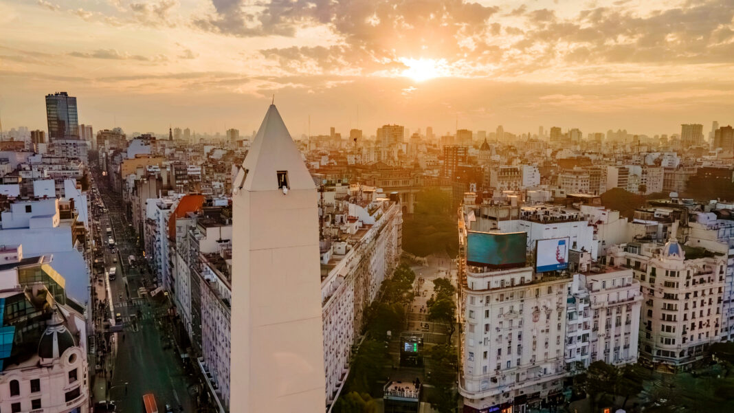 Puntos Turísticos - Amanecer Obelisco - 1.jpg