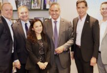 Scioli se reunió con directivos de la compañías aéreas de Estados Unidos