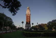 La Torre Monumental cumple 110 años y lo celebra a lo grande