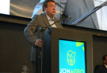 Weretilneck presentó en JONAGRO el potencial productivo de Río Negro