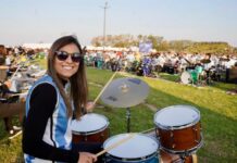 Frente a una multitud, más de 500 bateristas tocaron juntos por primera vez en Buenos Aires