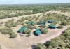 La Pampa: firmaron la concesión de las nuevas cabañas en Parque Luro
