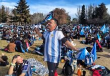 San Rafael vuelve a reunirse frente a la pantalla gigante para Argentina vs España