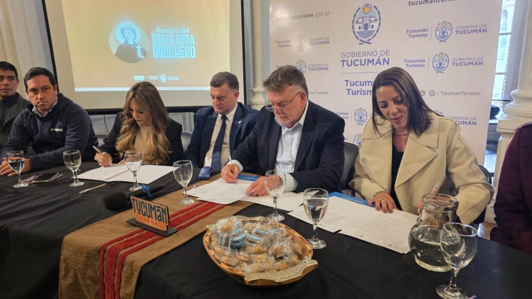 Tucuman 11-8-26