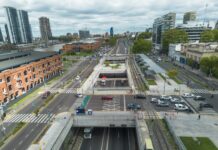 La Ciudad de Buenos Aires habilita el Paseo del Bajo para autos de lunes a viernes durante la noche