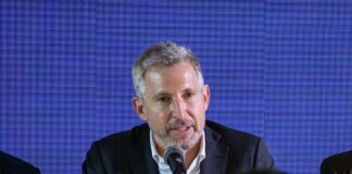Frigerio presentó las oportunidades de inversión de Entre Ríos ante empresarios europeos en París