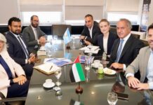 Scioli se reunió con la nueva embajadora de Emiratos Árabes Unidos en Argentina