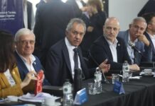 En un hecho inédito Scioli reunió al turismo y el deporte en una cumbre federal para impulsar una estrategia conjunta